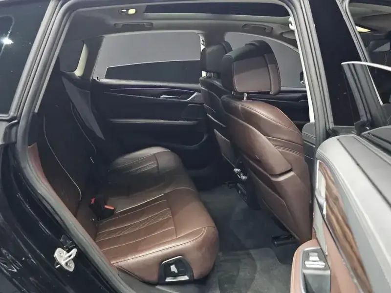 2023 BMW 6 серии с пробегом 36 898 км