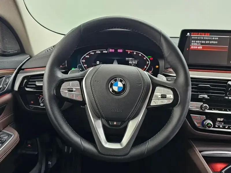 2023 BMW 6 серии с пробегом 12 871 км