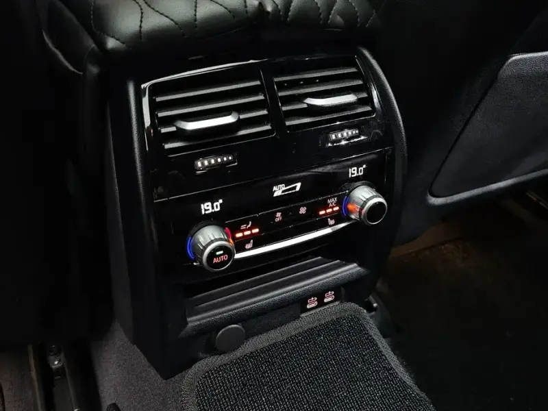 2023 BMW 6 серии с пробегом 21 339 км