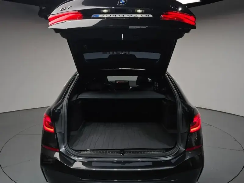 2023 BMW 6 серии с пробегом 21 339 км