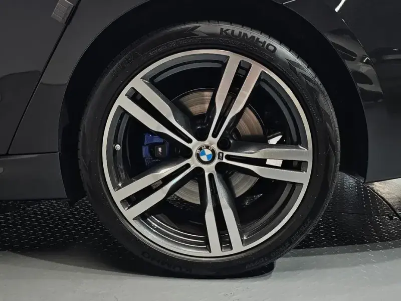 2023 BMW 6 серии с пробегом 21 339 км