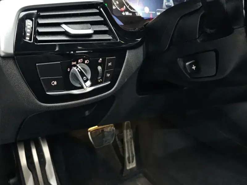 2023 BMW 6 серии с пробегом 21 339 км