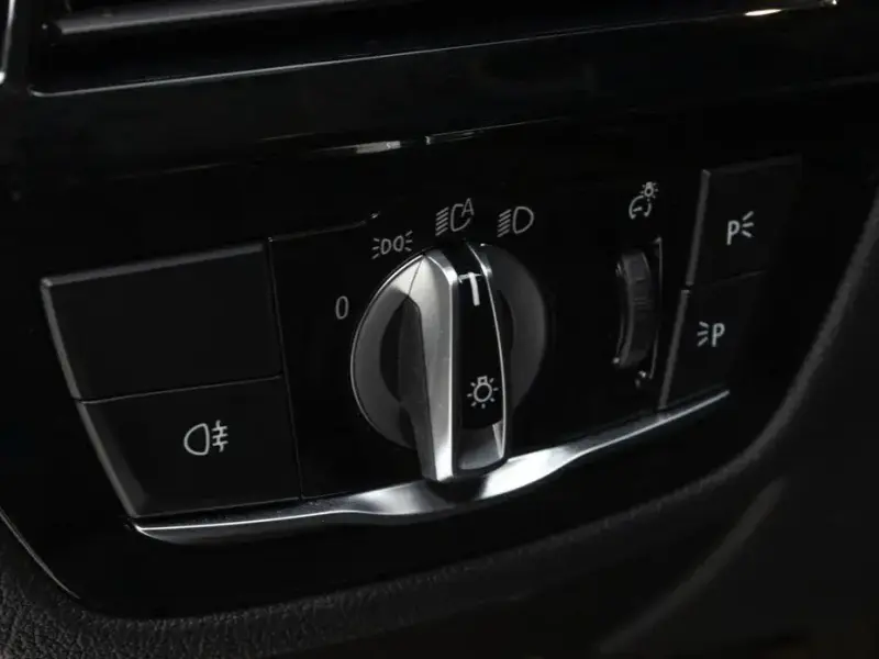 2023 BMW 6 серии с пробегом 33 721 км
