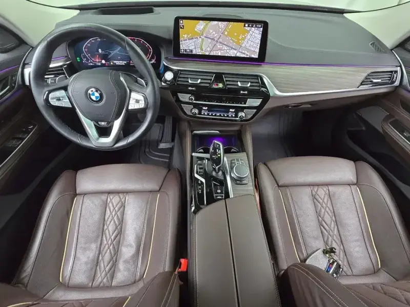 2021 BMW 6 серии с пробегом 67 522 км