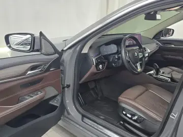 2021 BMW 6 серии с пробегом 67 522 км