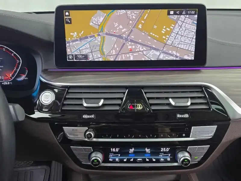 2021 BMW 6 серии с пробегом 67 522 км
