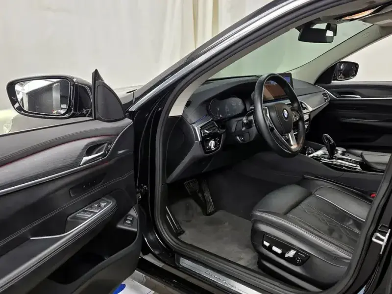 2021 BMW 6 серии с пробегом 74 661 км