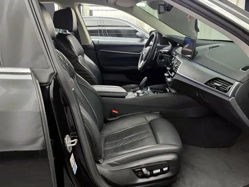 2021 BMW 6 серии с пробегом 74 661 км