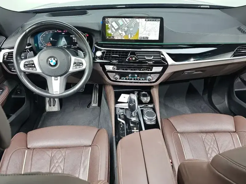 2022 BMW 6 серии с пробегом 33 482 км