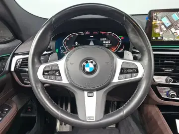 2022 BMW 6 серии с пробегом 33 482 км