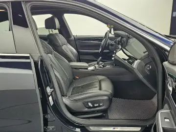 2021 BMW 6 серии с пробегом 105 906 км
