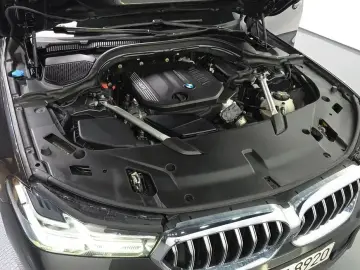 2021 BMW 6 серии с пробегом 60 461 км