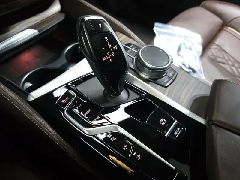 2021 BMW 6 серии с пробегом 60 461 км