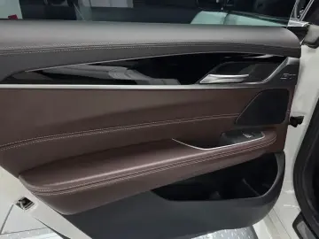 2021 BMW 6 серии с пробегом 94 781 км