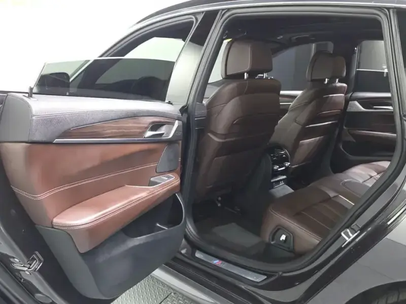 2021 BMW 6 серии с пробегом 60 461 км