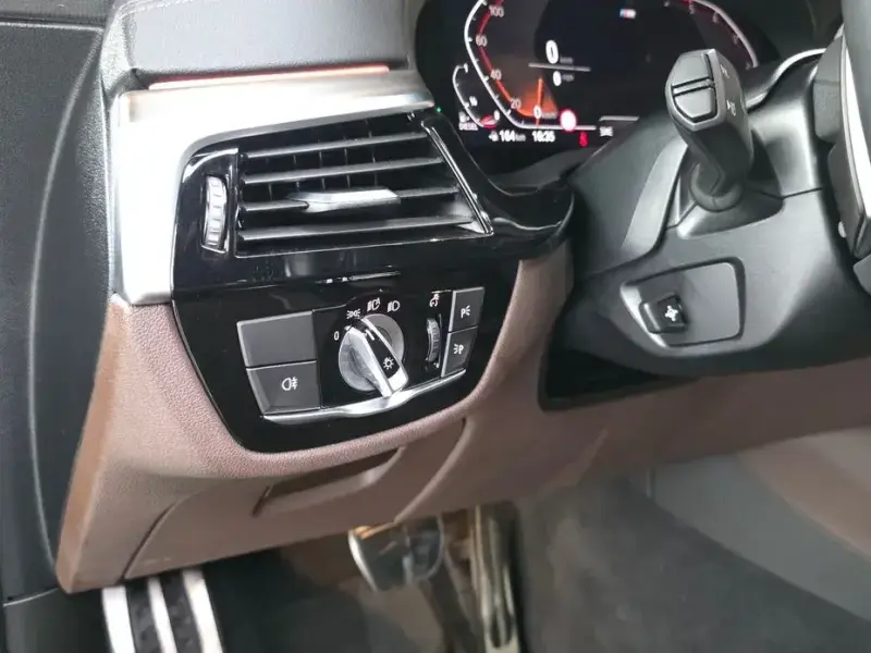 2021 BMW 6 серии с пробегом 60 461 км