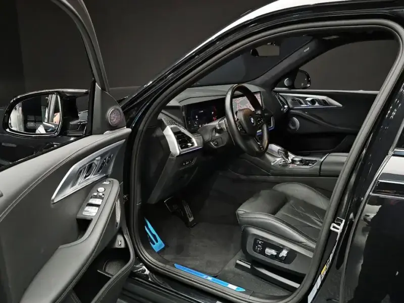 2024 BMW XM с пробегом 8 888 км