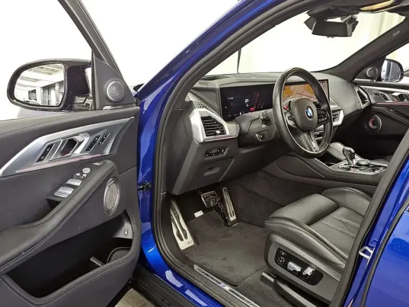 2023 BMW XM с пробегом 54 205 км