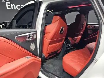 2023 BMW XM с пробегом 38 273 км