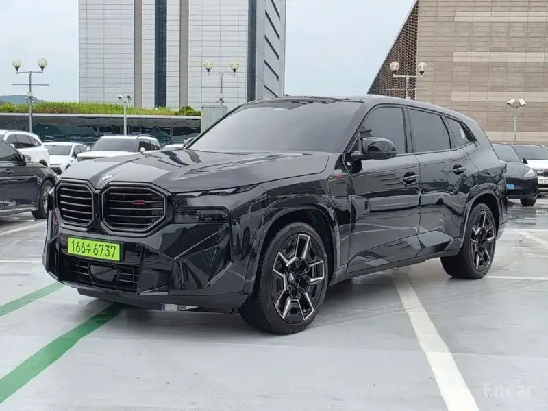 2025 BMW XM с пробегом 5 100 км