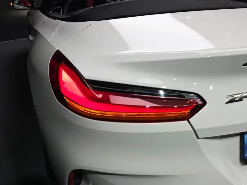 2021 BMW Z4 с пробегом 16 098 км