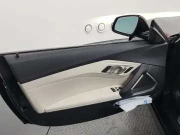 2024 BMW Z4 с пробегом 15 290 км