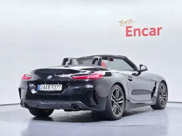 2023 BMW Z4 с пробегом 27 679 км
