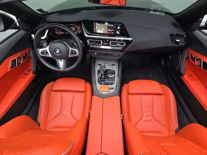 2023 BMW Z4 с пробегом 27 679 км