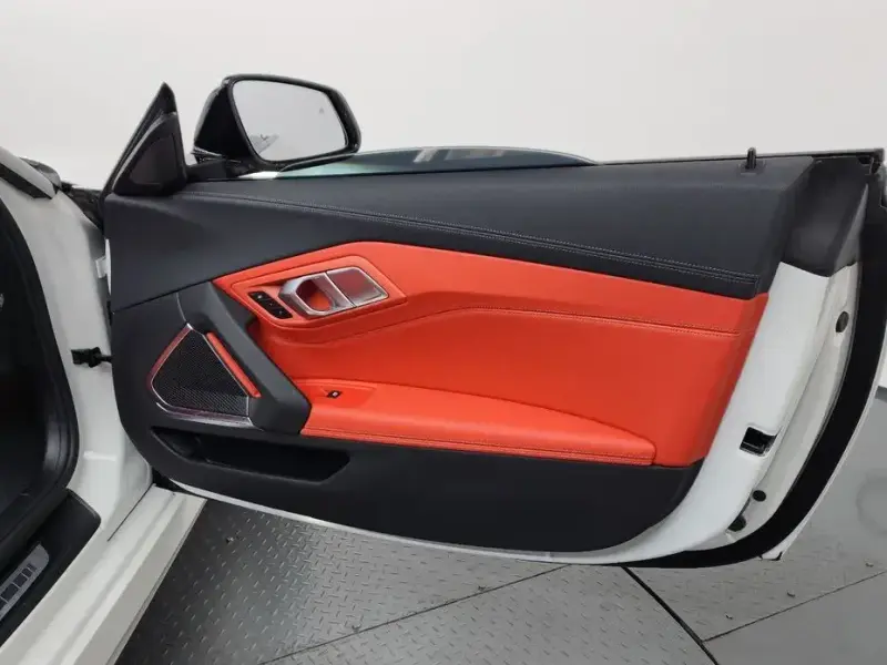 2024 BMW Z4 с пробегом 6 635 км