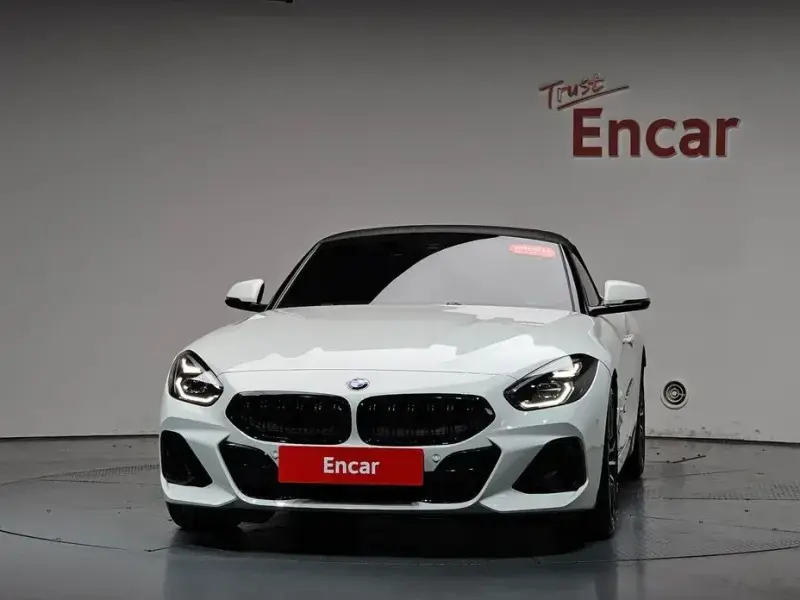2025 BMW Z4 с пробегом 13 534 км