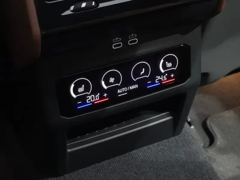 2023 BMW i5 с пробегом 71 399 км