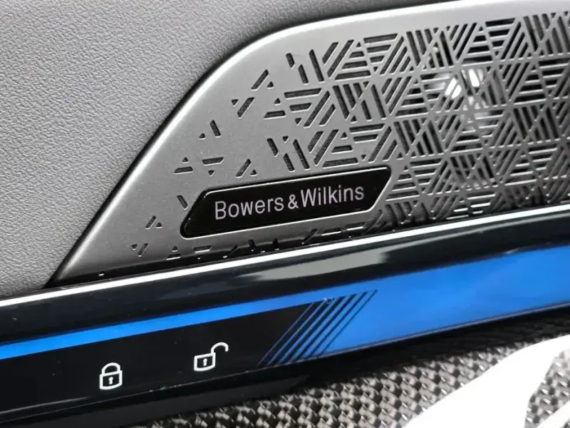 2023 BMW i5 с пробегом 71 399 км