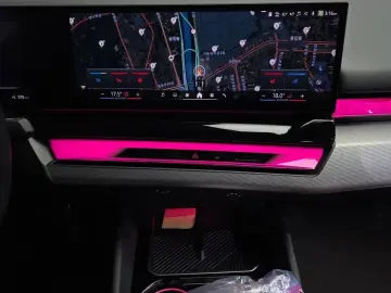 2024 BMW i5 с пробегом 23 021 км