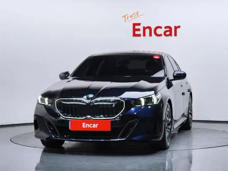 2026 BMW i5 с пробегом 2 362 км
