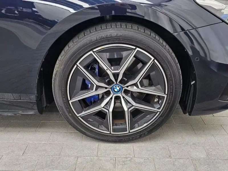 2024 BMW i5 с пробегом 88 611 км