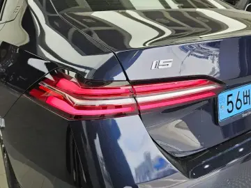 2024 BMW i5 с пробегом 88 611 км