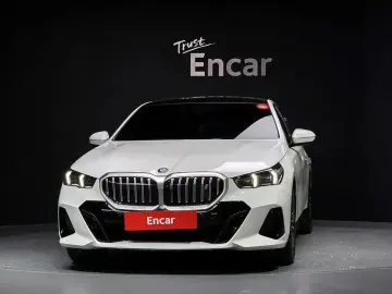 2025 BMW i5 с пробегом 10 249 км