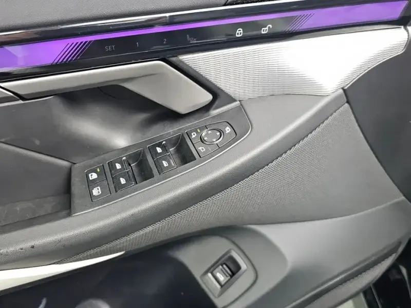 2025 BMW i5 с пробегом 44 263 км