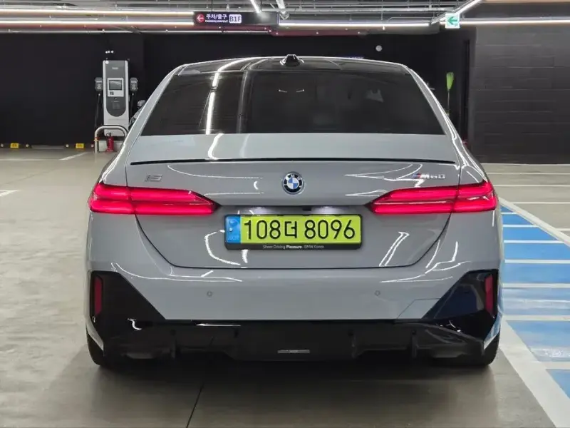 2024 BMW i5 с пробегом 21 700 км