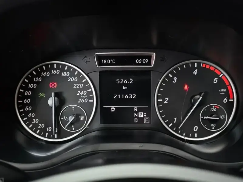 2013 Mercedes-Benz B-Класс с пробегом 211 632 км