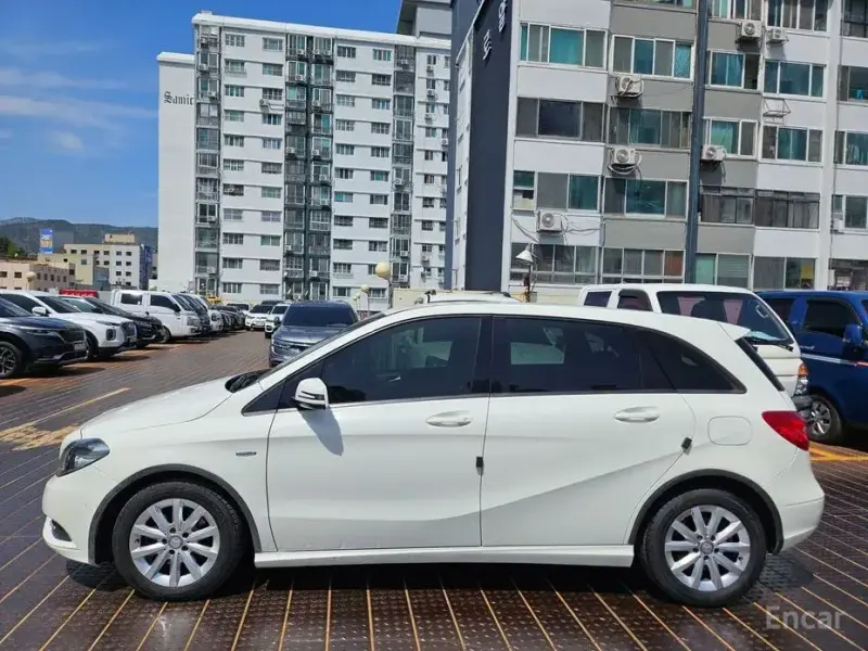 2012 Mercedes-Benz B-Класс с пробегом 185 088 км