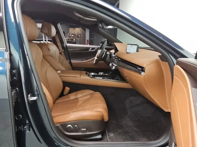 2023 Genesis G80 с пробегом 54 776 км