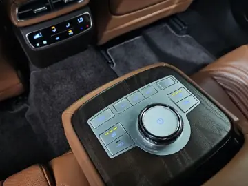 2023 Genesis G80 с пробегом 54 776 км