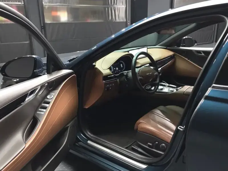2023 Genesis G80 с пробегом 66 492 км