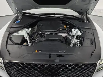 2023 Genesis G80 с пробегом 38 901 км