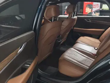 2023 Genesis G80 с пробегом 37 458 км