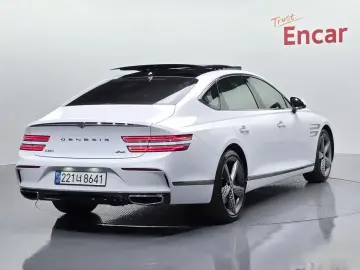2023 Genesis G80 с пробегом 47 453 км