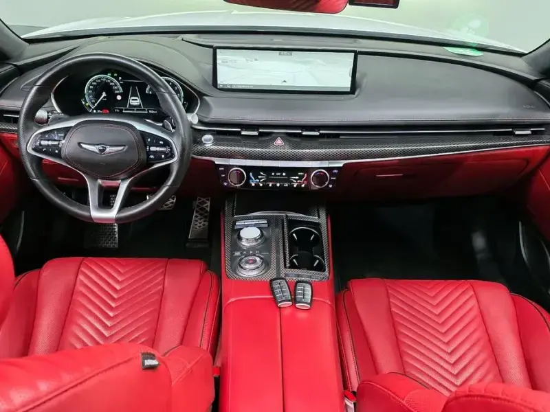 2023 Genesis G80 с пробегом 47 453 км