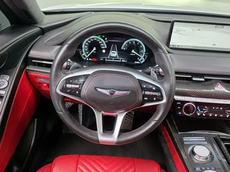 2023 Genesis G80 с пробегом 47 453 км