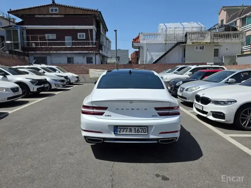 2023 Genesis G80 с пробегом 67 193 км
